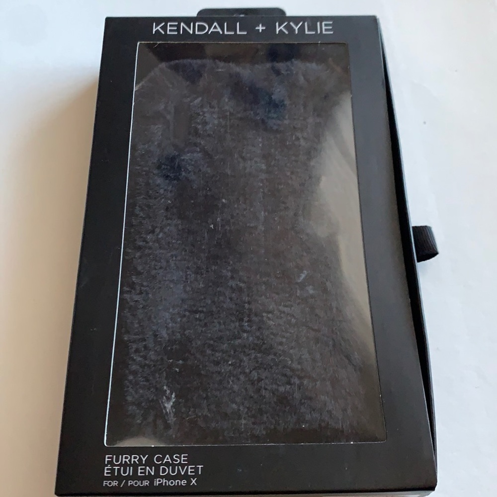 NWT - Kendall & Kylie furry iPhone X case - super cute!
